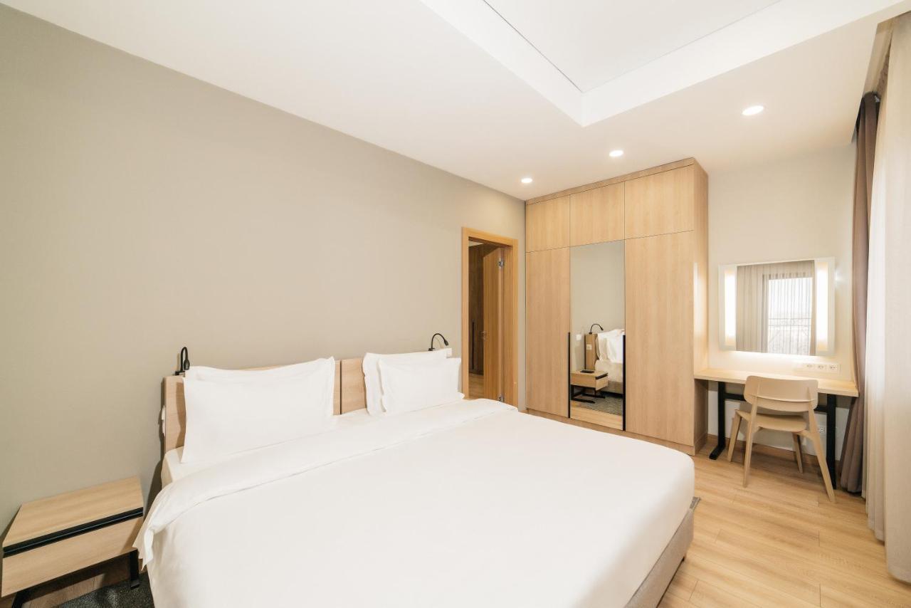 Solutel Apartments-35 บิชเคก ภายนอก รูปภาพ